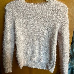 Baby pink women’s fuzzy sweater